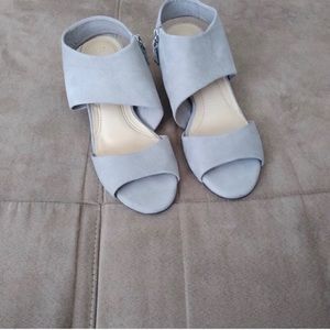 Beautiful gray suede like sandals.